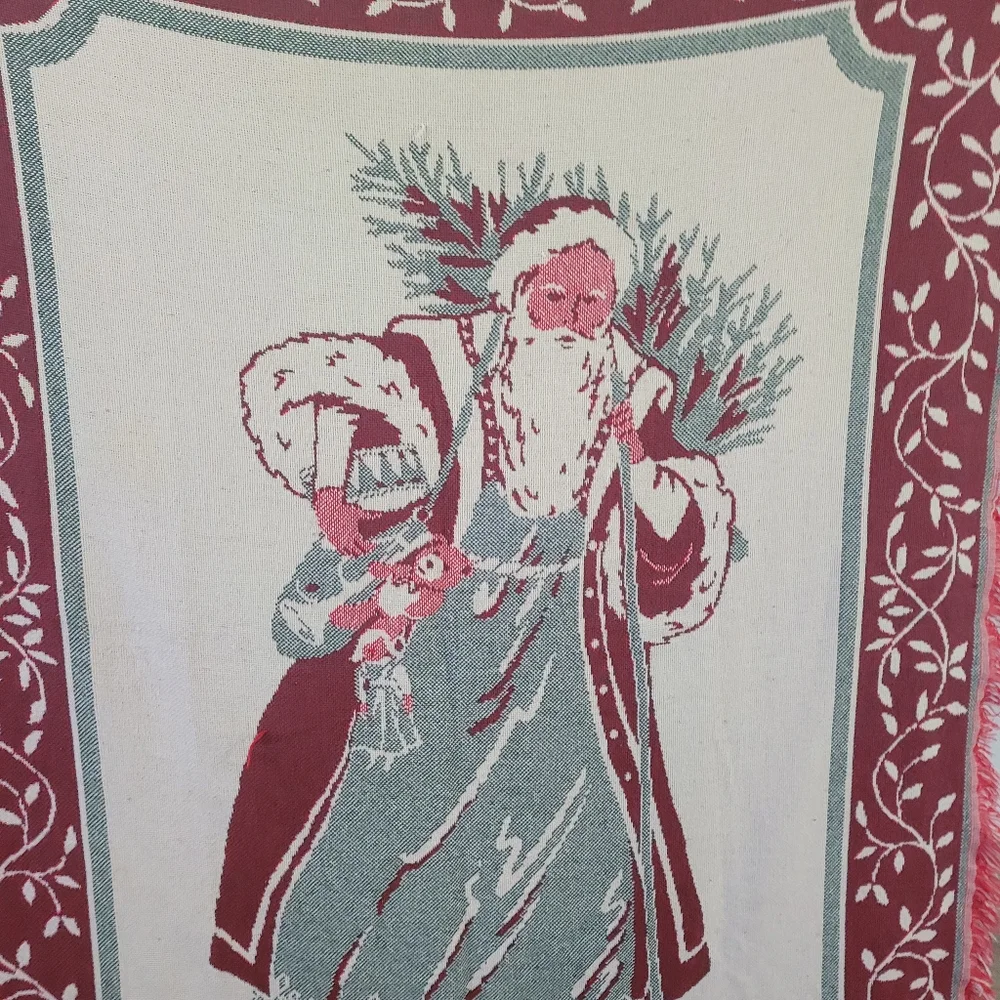 Goodwin Weavers Tapestry Throw Blanket Santa Claus 50x60